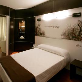 Hotel Europa, hotel en Utebo
