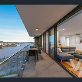 3 Bedroom Sub Penthouse Apartment in the heart of Newcastle, hotel en Wickham