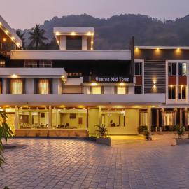 VEETEE MID TOWN, hotel a Kallar Vattiyar