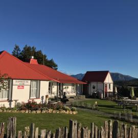 Tophouse Historical Inn Bed and breakfast, hotel v destinaci Saint Arnaud