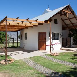 Rooikraal Farm Rondawel โรงแรมในPrince Alfred Hamlet
