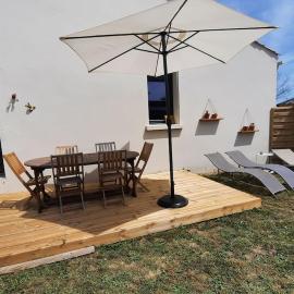 Maison lumineuse avec jardin