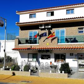 Hostel Boutique Marisol, hotel in Monte Gordo