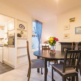 Honeysuckle Cottage