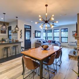 Rental condo Tremblant-les-Eaux, готель у місті Мон-Трамблан