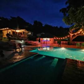 Gatun Lake Lodge Hotel, hotel in Pueblo Nuevo