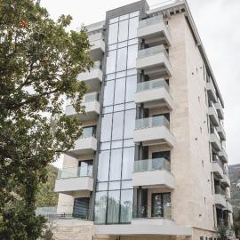 Zafiro Residence