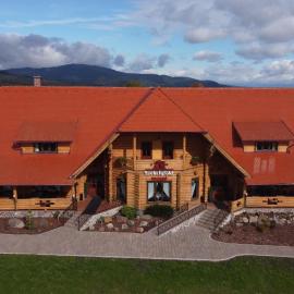 Székelyföld Fogadó, hotel u gradu 'Borzont'