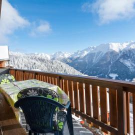 Chalet Weisshorn 2, hotelli kohteessa Bettmeralp