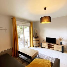 Urban Home - 4 pers - Netflix, hotel u gradu Esen