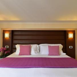 Hotel Rosignano، فندق في روزينيانو سولفاي