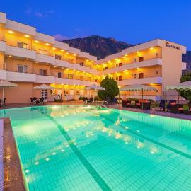 Hotel Fotini, готель у місті Каламата