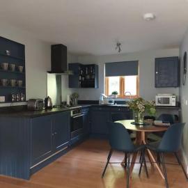 The Hen Den