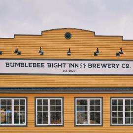 Bumblebee Bight Inn, Hotel in Pilleyʼs Island