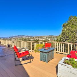 Retro House w/ Deck & Arroyo Grande View