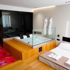 ZOE LUXURY SUITES, Hotel in Catania