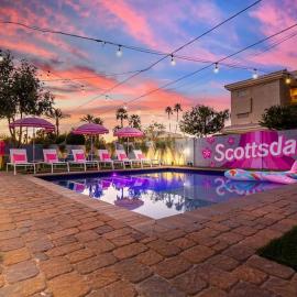 Scottsdoll Dreamhouse Walk to Old Town NEW
