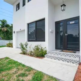 New Townhome near Wilton/Las Olas/Beach, hotel in Fort Lauderdale