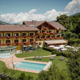 Hotel Lerch, hotel in Sankt Johann im Pongau