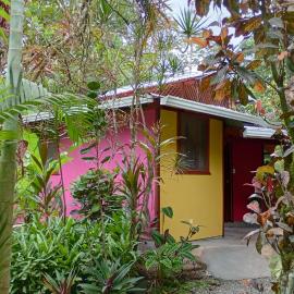 Cabinas Algebra, hotel a Cahuita