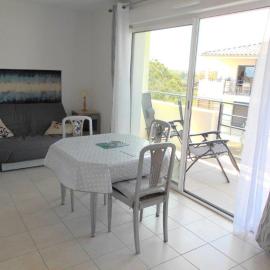 Appartement 2 pièces, terrasse, parking privé, proche plage et centre, Grau-du-Roi - FR-1-250-174, hotel in Le Grau-du-Roi