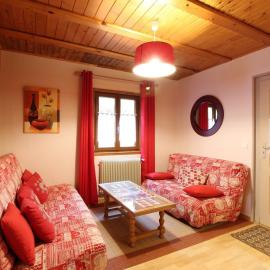 Chalet 6 pièces, 8 pers, proche centre, WIFI - FR-1-608-4, hotel in Le Mont-Dore