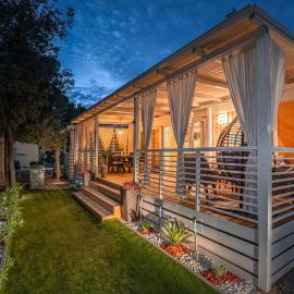 Glamour Mobile Home