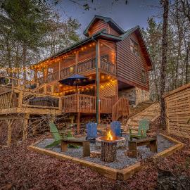 Golden Eagle GA Cabin - Hot Tub, Firepit & Fast WiFi