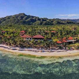 Island View Beachfront Resort，安達的飯店