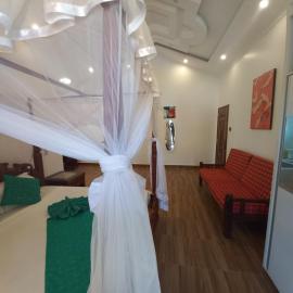 Villa Duran - 5 bedrooms, hotel en Ukunda