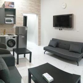 Sharm Beach Suites Private hotel apartments, hotelli kohteessa Yanbu
