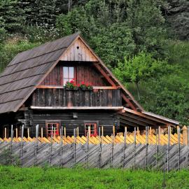 Eco tourist farm Mikl, hotel v destinaci Prevalje