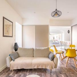 Superbe appartement avec parking gratuit