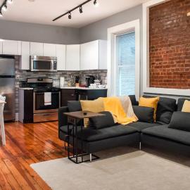 Gorgeous 1BR Wooster Sq. apt. - wshr/dryr, parking