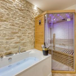 Le Petit Paris - Cocon & Spa & Sauna, hotel en Chartres