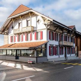 Hotel Ochsen Rapperswil/BE, hotel u gradu 'Rapperswil'