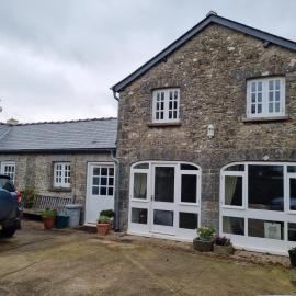 2 Stable Cottage, Llanbethery, hotel a Llancarvan