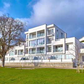 Ostseeresidenz Sassnitz - WG 16 mit Kamin, Sauna, Meerblick, hotel a Sassnitz