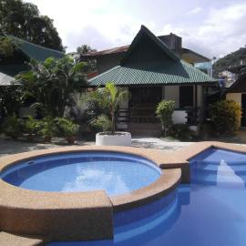 Seashore Beach Resort, hotel i Puerto Galera