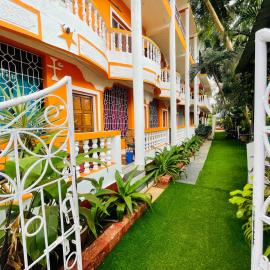 Samantha Inn Beach Resort, hotel u gradu Arambol
