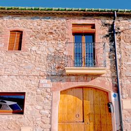 Alojamiento Familiar con Chimenea - Alt Empordà, hotel a Sant Climent Sescebes