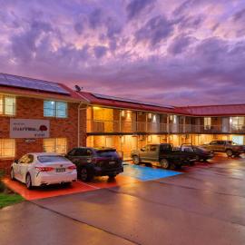 Canowindra Riverview Motel โรงแรมในCanowindra