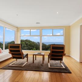 Lake Tyers Beach House - Spacious Coastal Escape, hotel in Lake Tyers