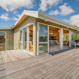 Onemana Lookout - Onemana Holiday Home, hotel a Opoutere