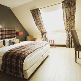 Weingut Hees - Landgasthof Zum Jäger aus Kurpfalz, hotell i Auen