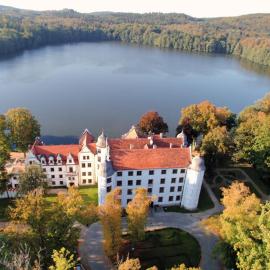 Zamek Podewils Krag, hotel u gradu 'Krąg'
