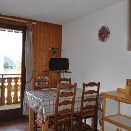 Appartement cosy proche télésièges à Châtel, parking inclus - FR-1-693-56