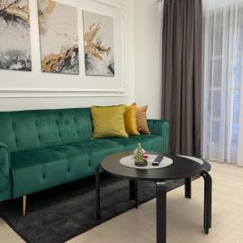 Luxury City Studios, hotelli kohteessa Curtea de Argeş