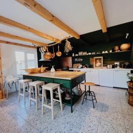 Cottage43, Hotel in Bărcuţ