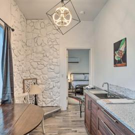 Stylish Klamath Falls Unit < 1/2 Mi to OIT!